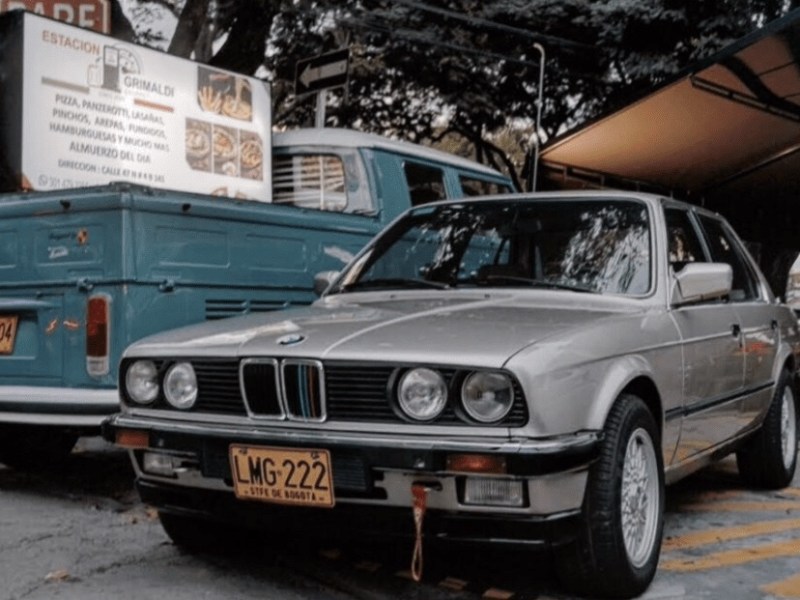 BMW E21