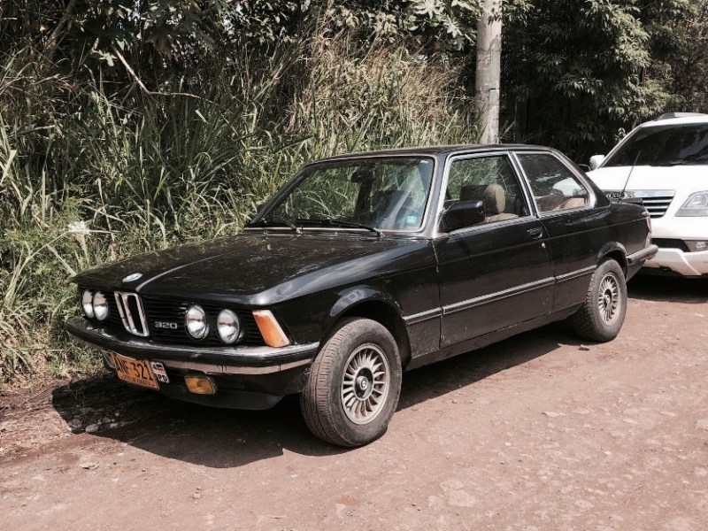 El famoso pionero: BMW 320I&nbsp;E21